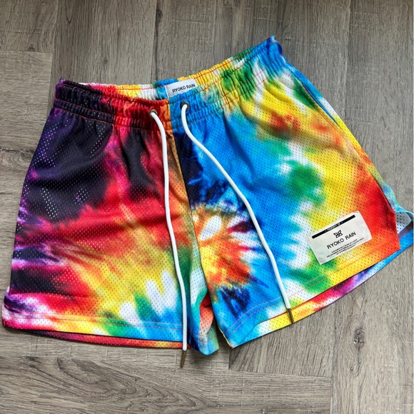 Ryoko Rain Shorts - Picture 1 of 2